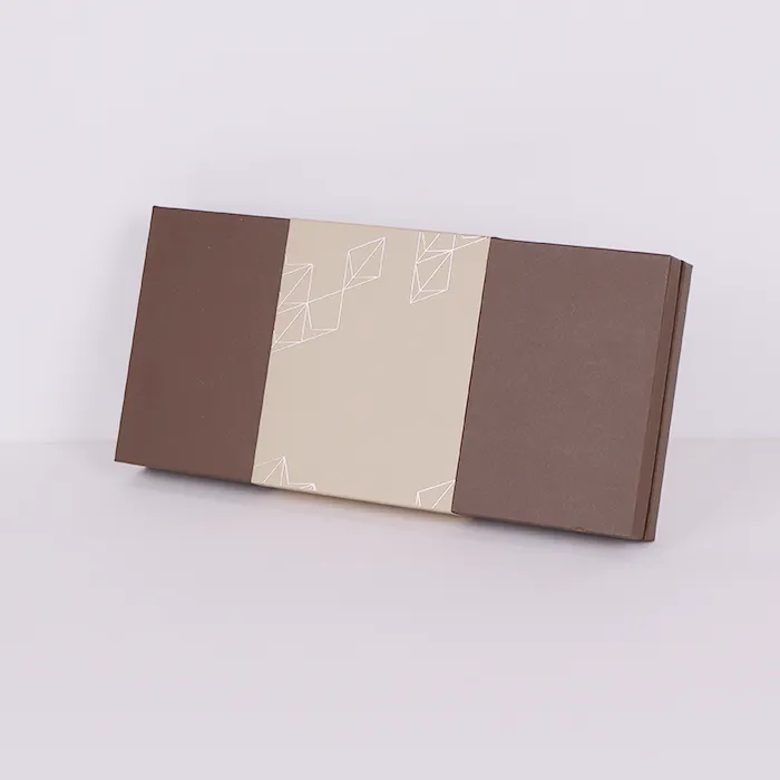 Tudung dan Kotak Dasar